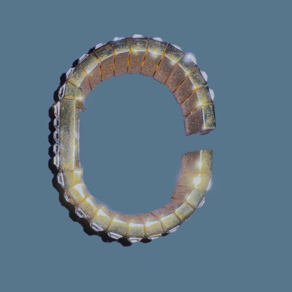 Versales Gold and Exquisite Cuff-Hinged Japanese Watch with Rhinestones EUC - Picture 11 of 14